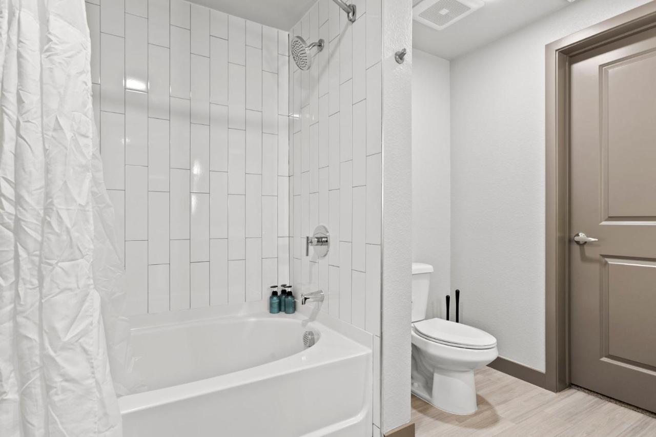 Cozysuites Phx Roro Gym, Pool, Pets, Parking! #9 Phoenix Exteriör bild